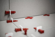 Load image into Gallery viewer, T-Lock base plates - Reusable - Vesta Contractors Desk